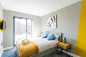 2-Bed Flat at Monarchs Quay, Liverpool Waterfront